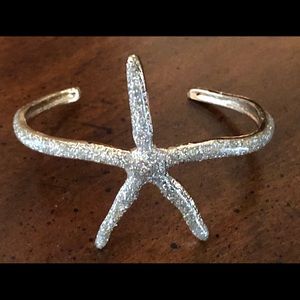 Starfish bangle